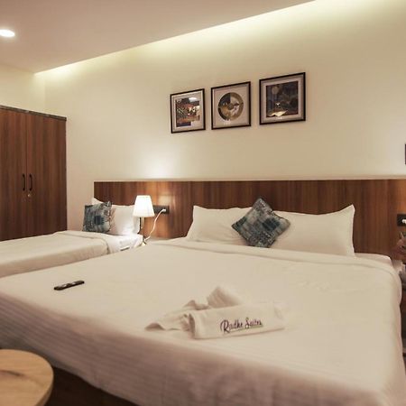 Radhe Suites Haiderabad Buitenkant foto