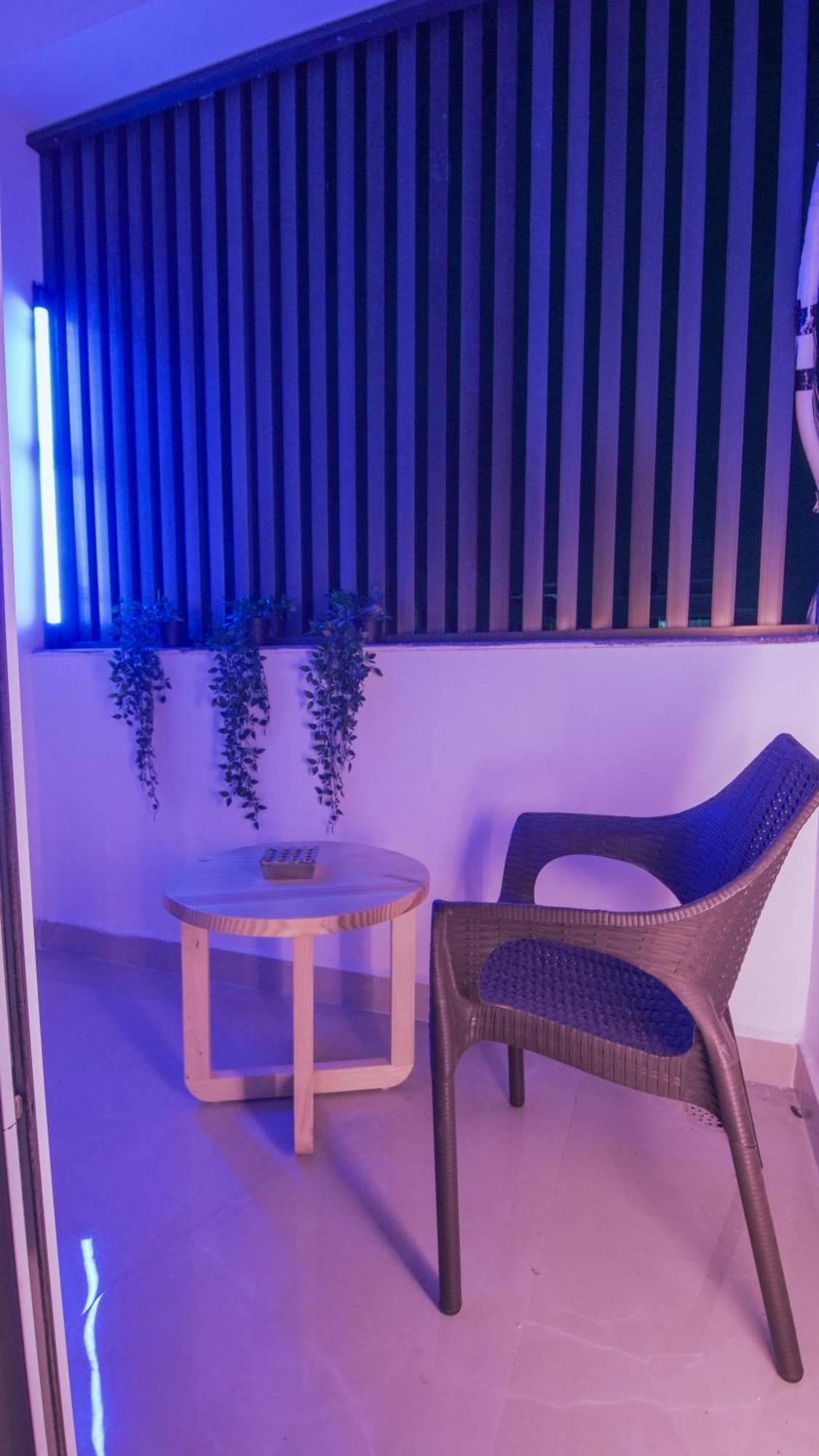 Radhe Suites Haiderabad Buitenkant foto
