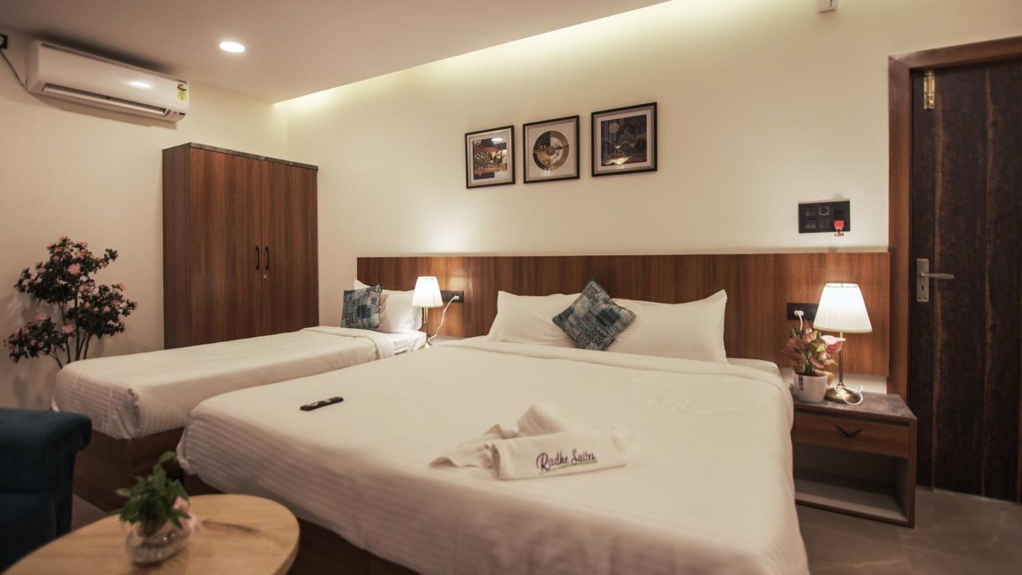 Radhe Suites Haiderabad Buitenkant foto