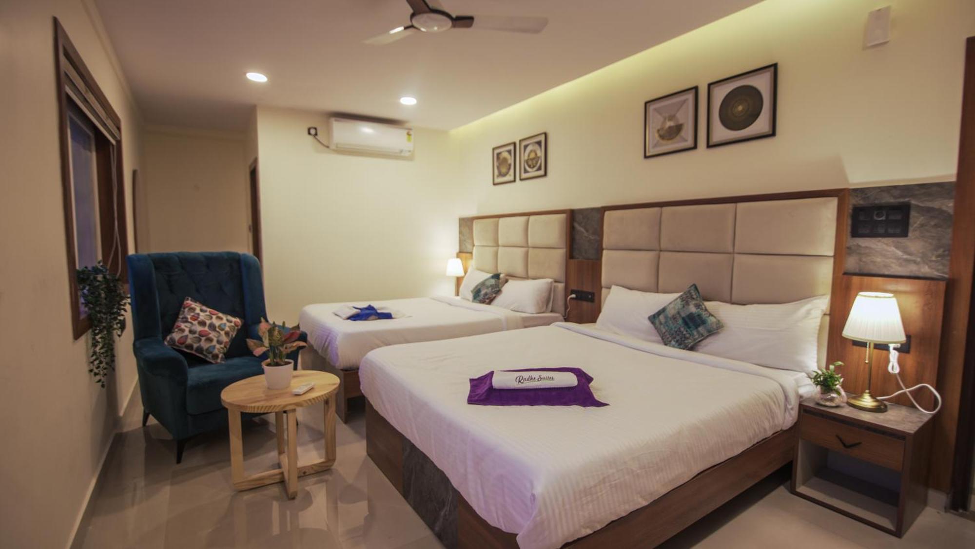 Radhe Suites Haiderabad Buitenkant foto