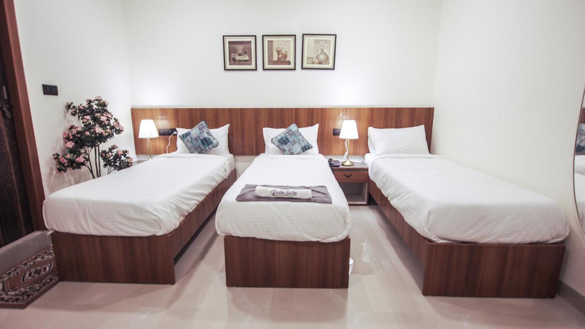 Radhe Suites Haiderabad Buitenkant foto